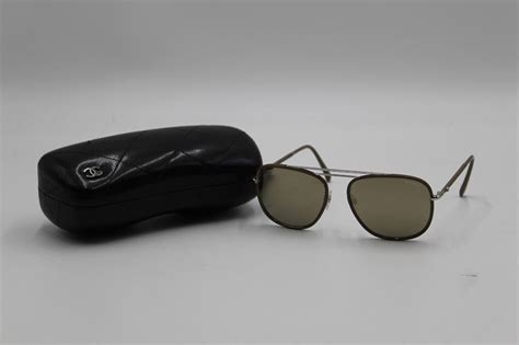 With COA Chanel 4230 Q Mirrored Aviator Sunglasses, 